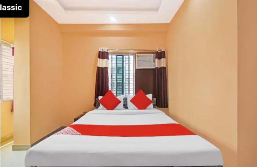 Swagatam Hotel Калькутта Экстерьер фото